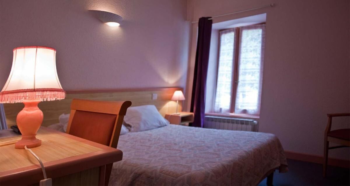 Photo of Bedroom in Saint-Martin-sous-Vigouroux