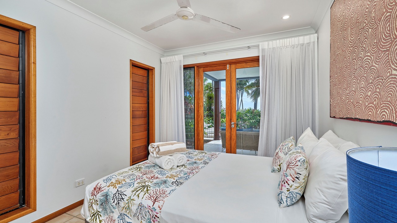 Photo of Bedroom in Clifton Beach