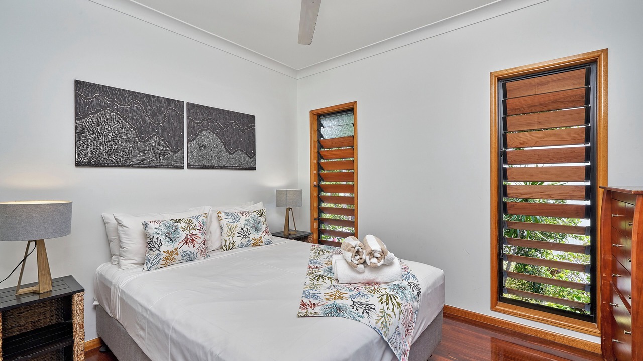 Photo of Bedroom in Clifton Beach