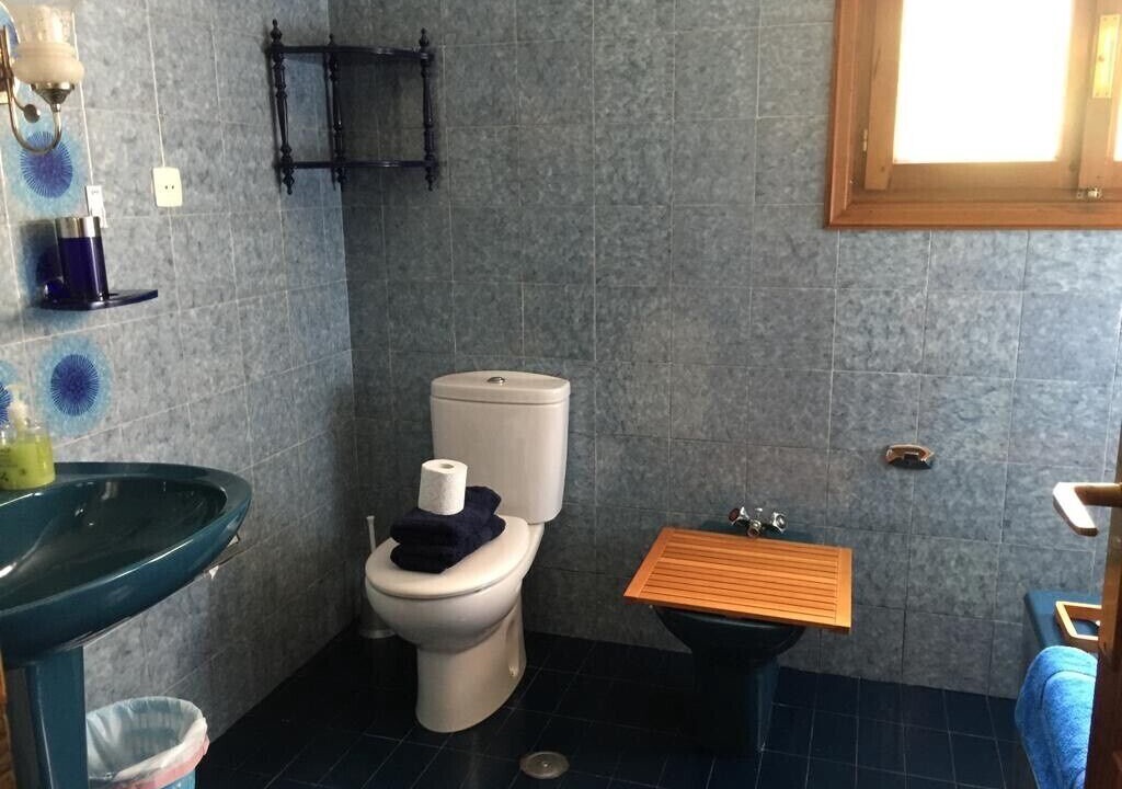 Photo of Bathroom in Miraflores de la Sierra
