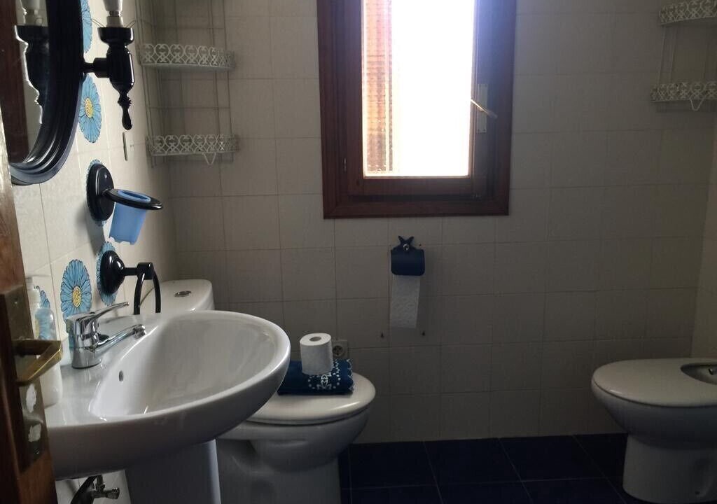 Photo of Bathroom in Miraflores de la Sierra