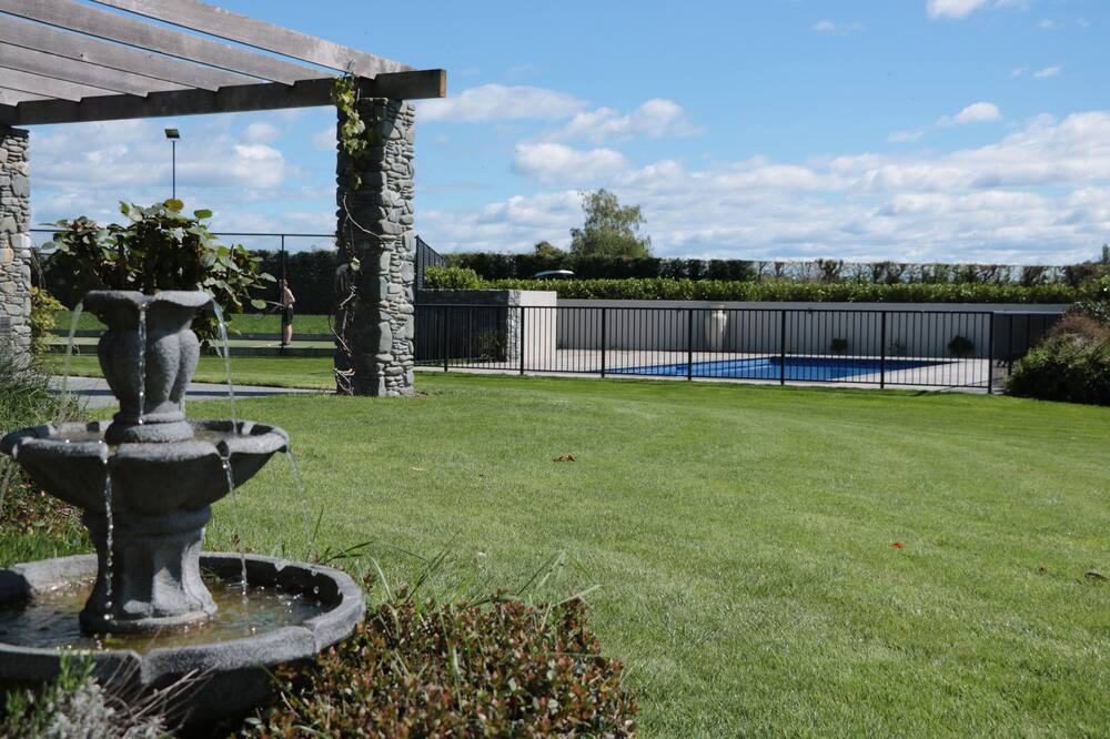 Photo of Outdoor in Pakowhai