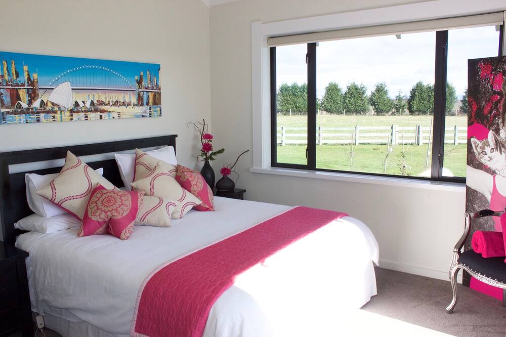 Photo of Others in Pakowhai