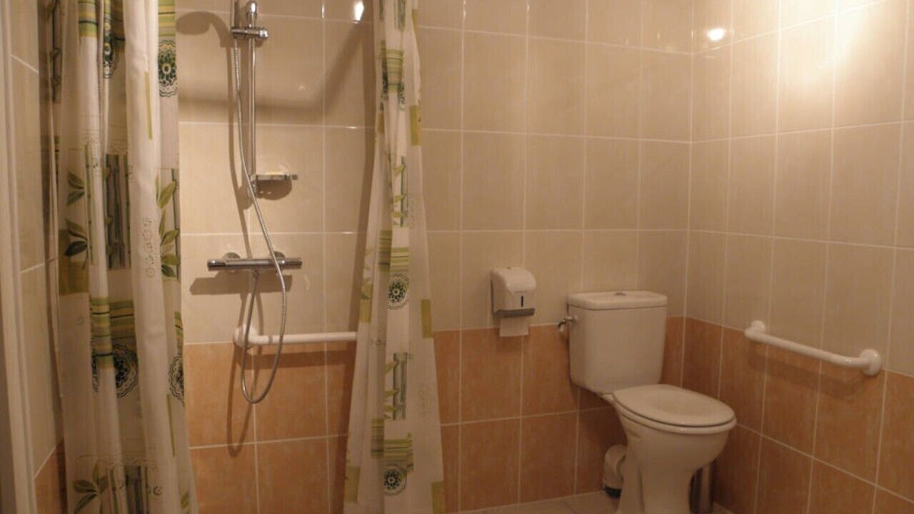 Photo of Bathroom in Doue-en-Anjou