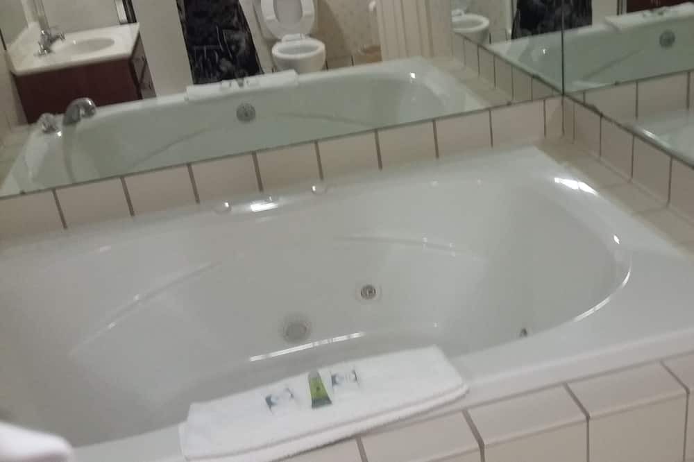 Photo of Bathroom in Osceola