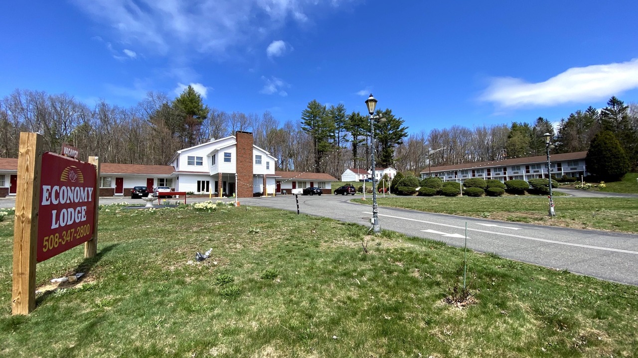 Photo of Outdoor in Fiskdale