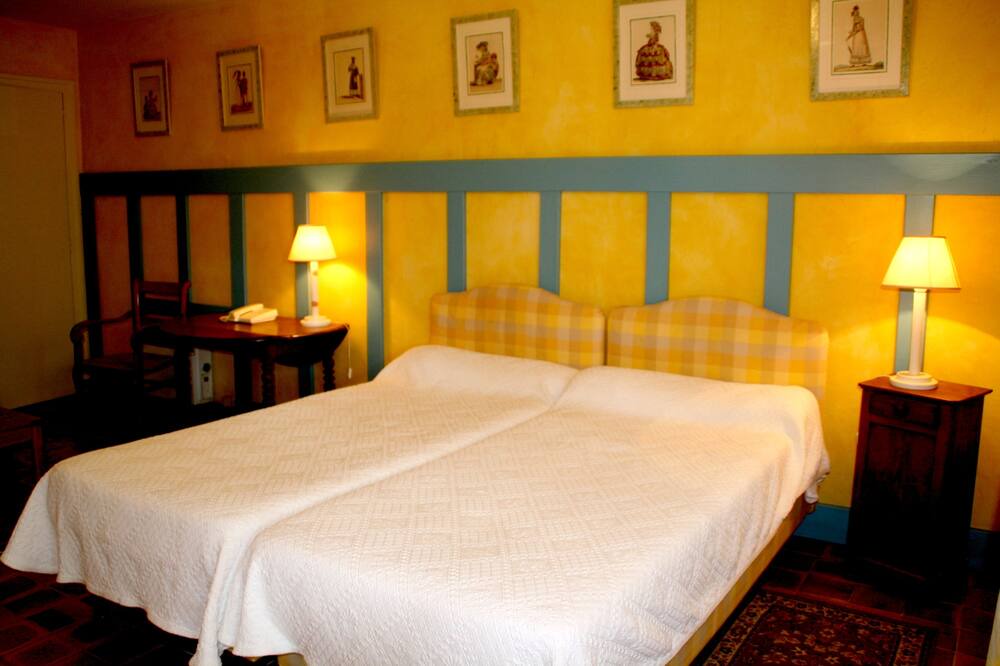 Photo of Bedroom in Brinon-sur-Sauldre