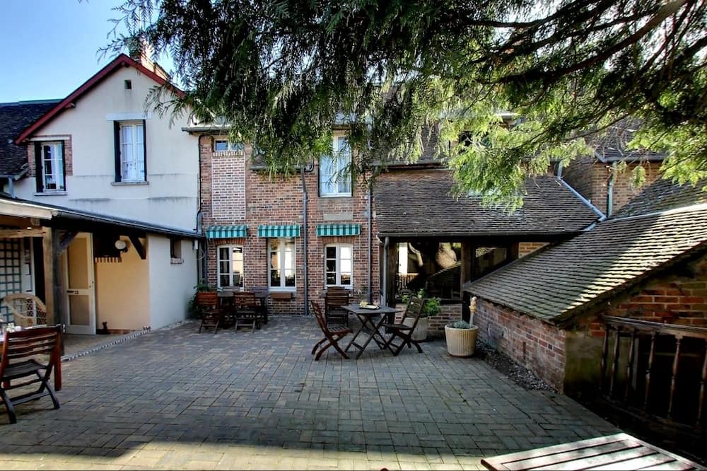 Photo of Outdoor in Brinon-sur-Sauldre