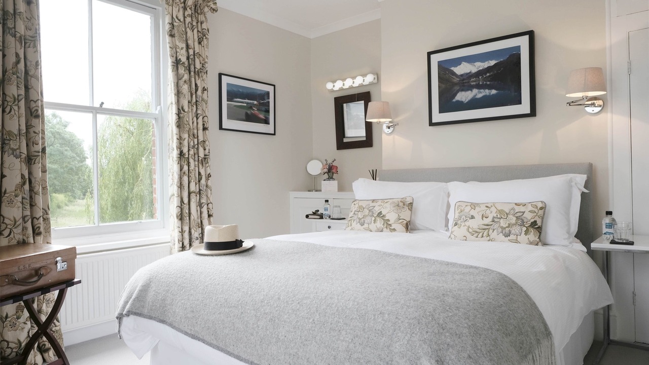 Photo of Bedroom in Funtington