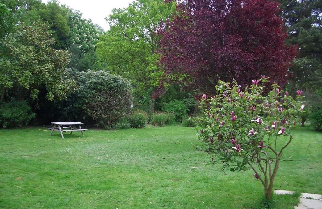 Photo of Outdoor in Gatwick