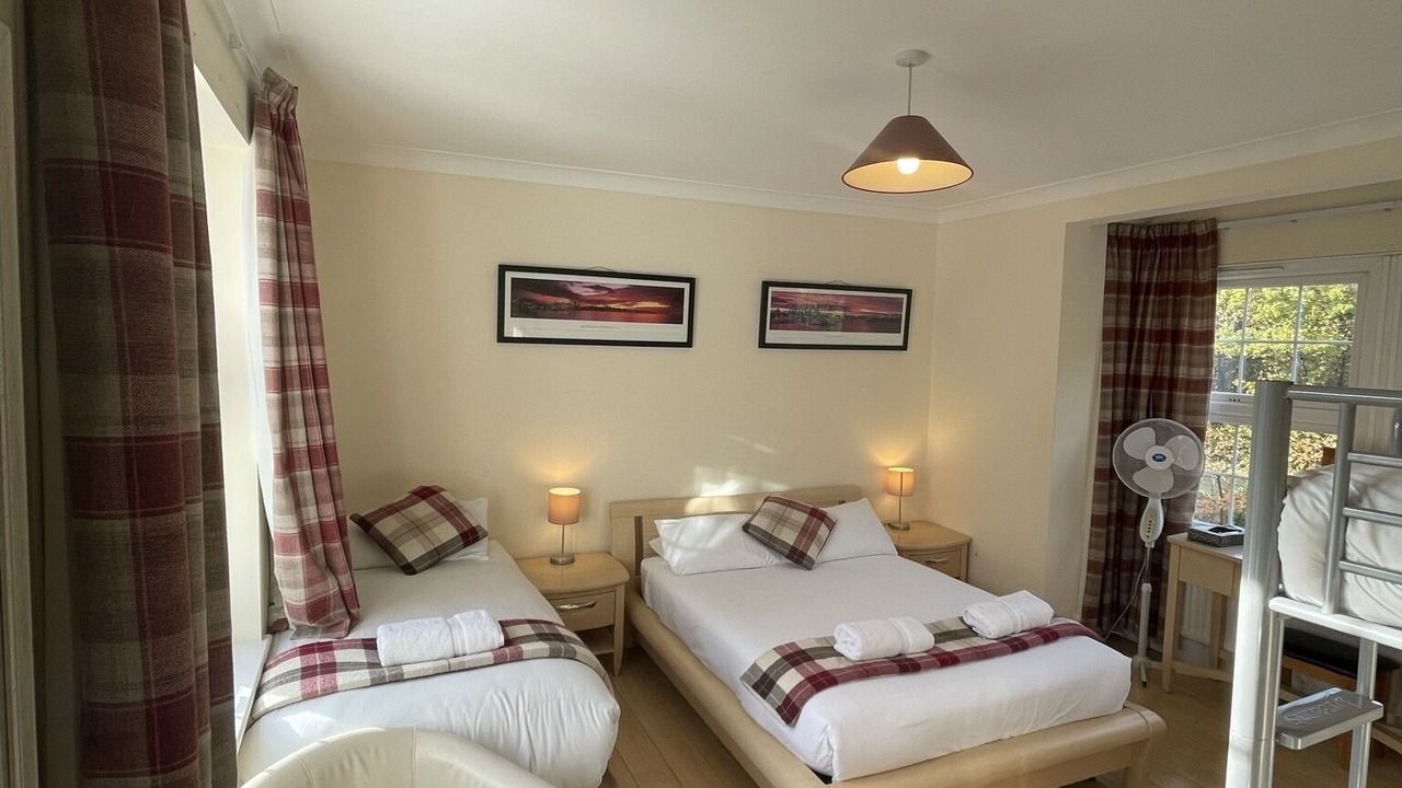 Photo of Bedroom in Gatwick