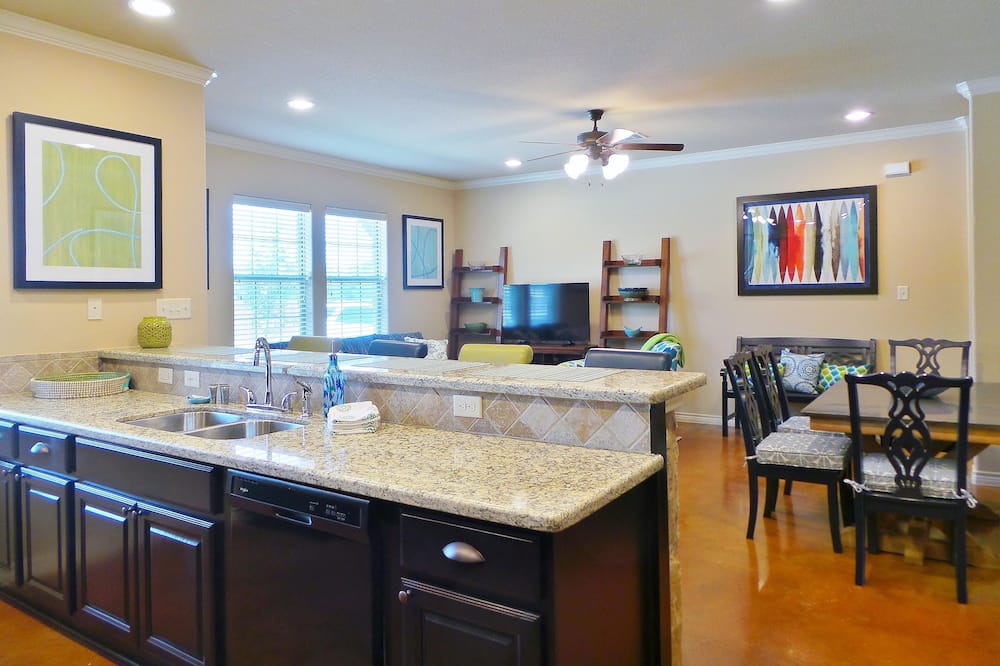 Photo of Bedroom in Wellborn