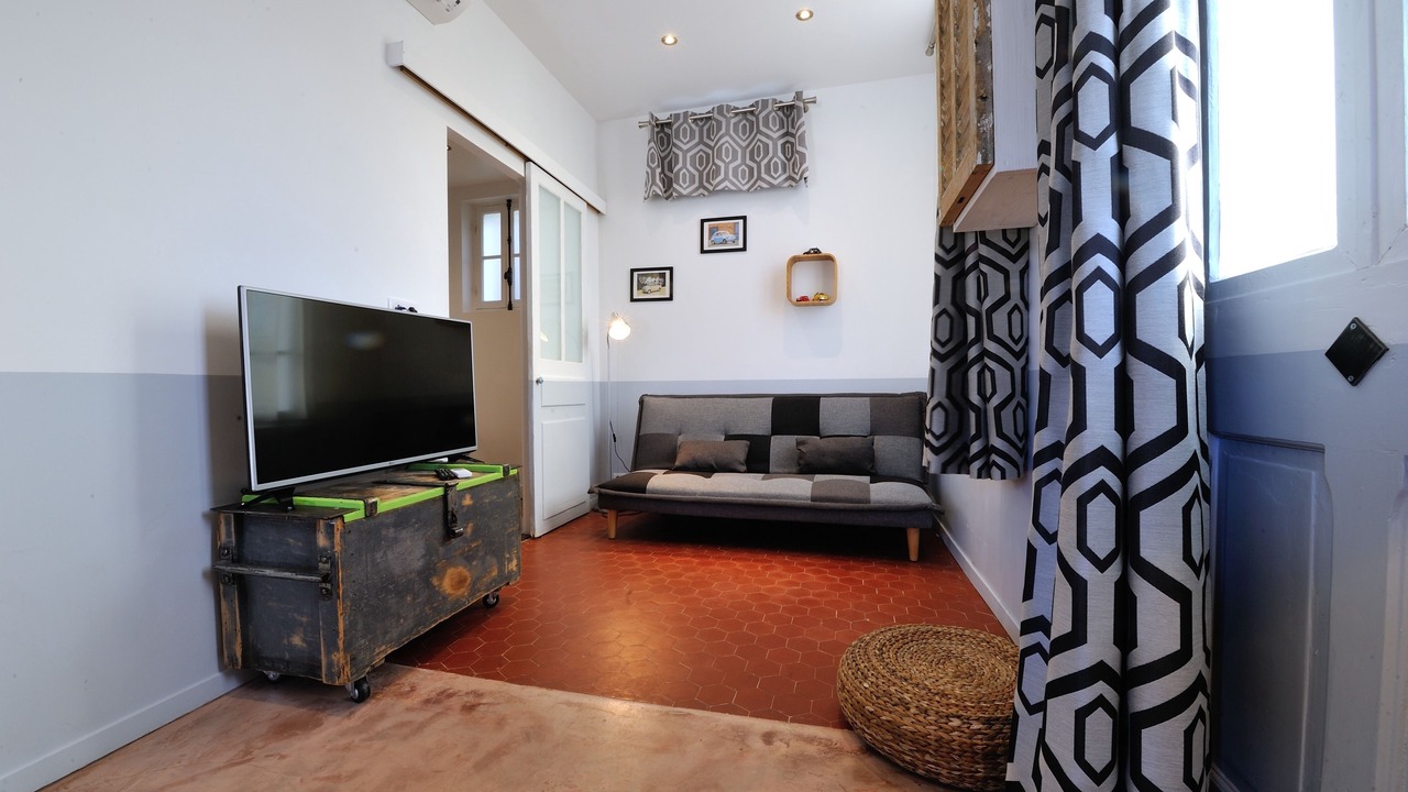 Photo of Bedroom in Riou - Petit Juas - Av de Grasse