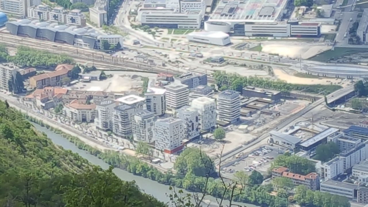 Photo of Buildings in Secteur 1