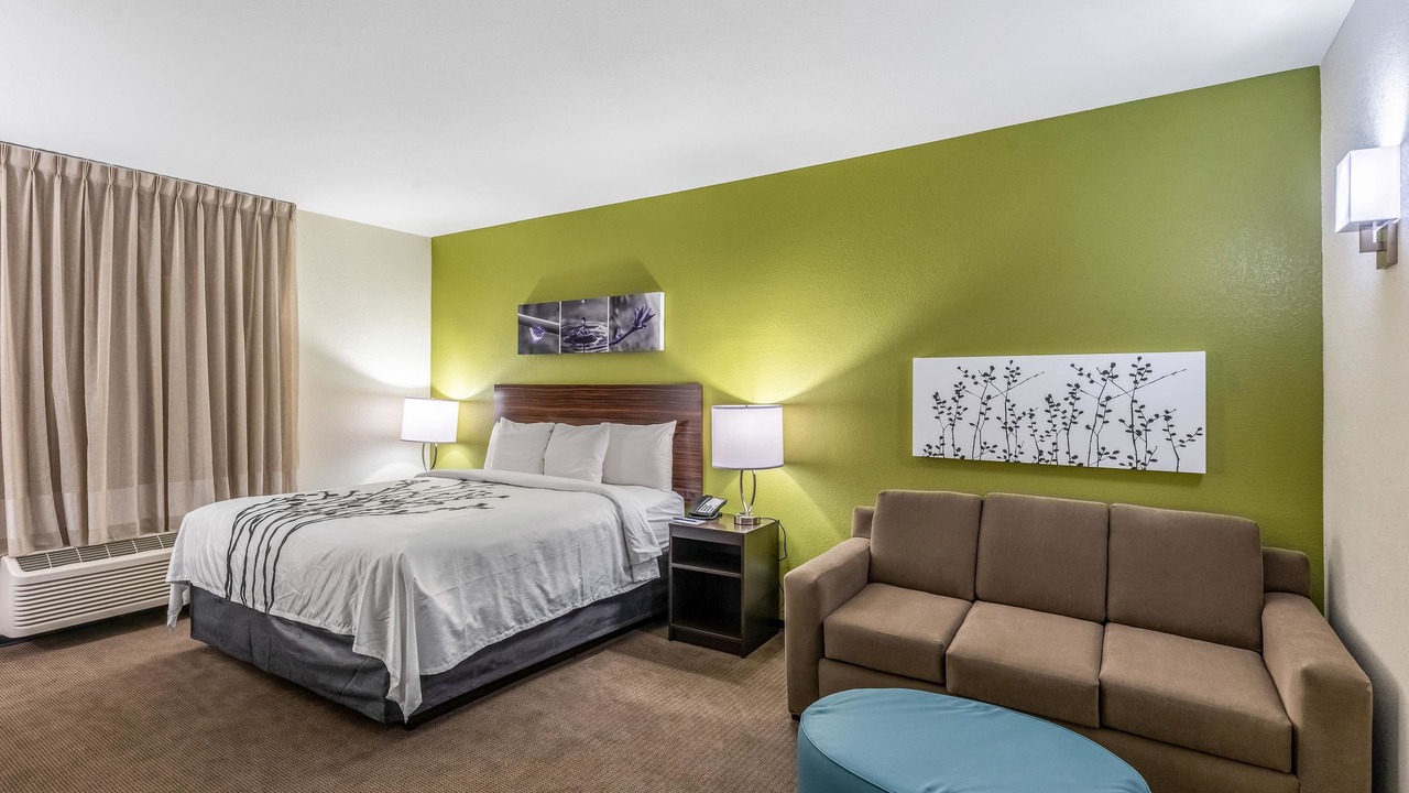 Photo of Bedroom in Fossil Creek
