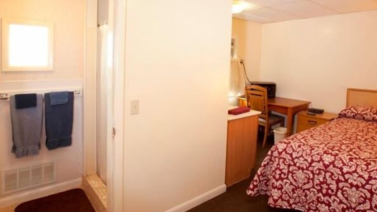 Photo of Bedroom in Frostburg