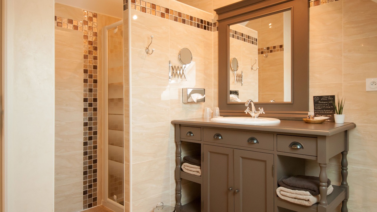 Photo of Bathroom in Verzy