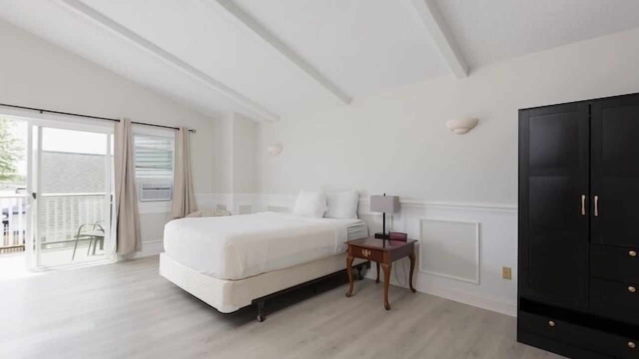 Photo of Others in La Porte