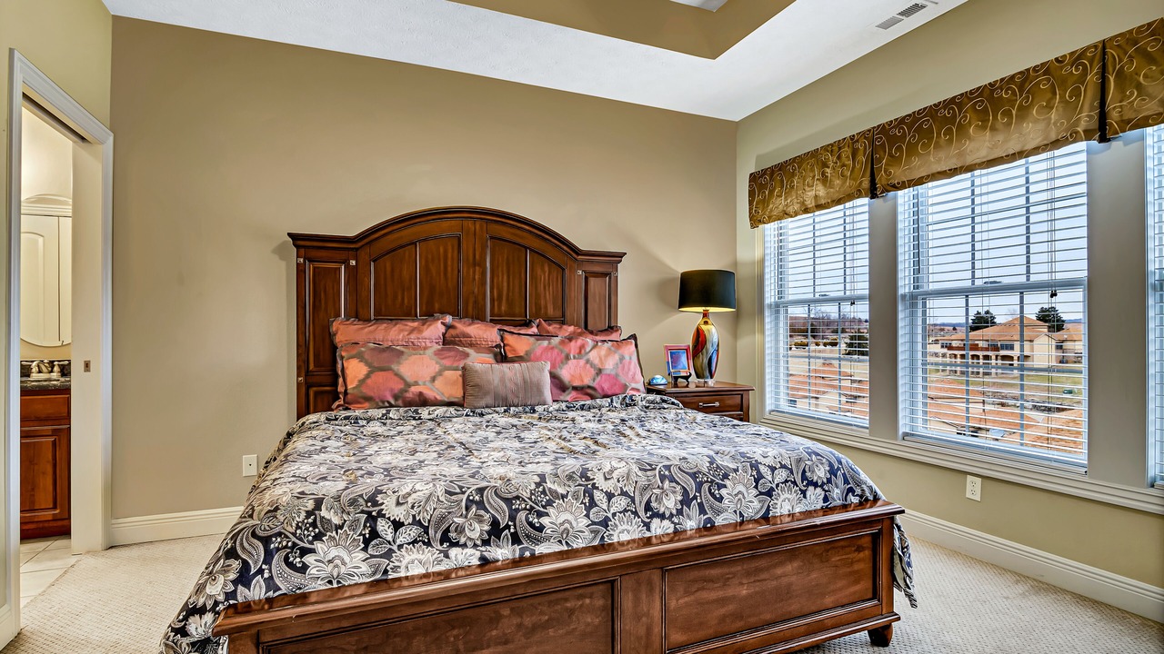 Photo of Bedroom in Fieldstone Bluffs
