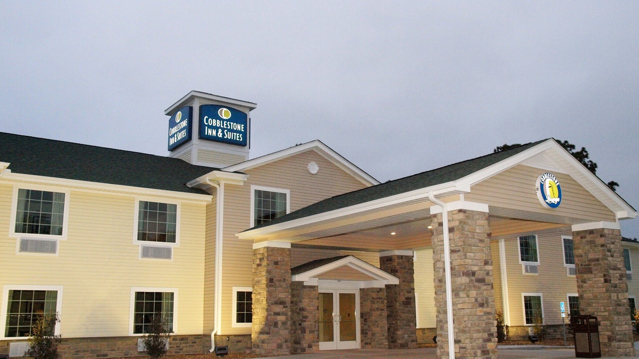 Photo of Buildings in Vinton
