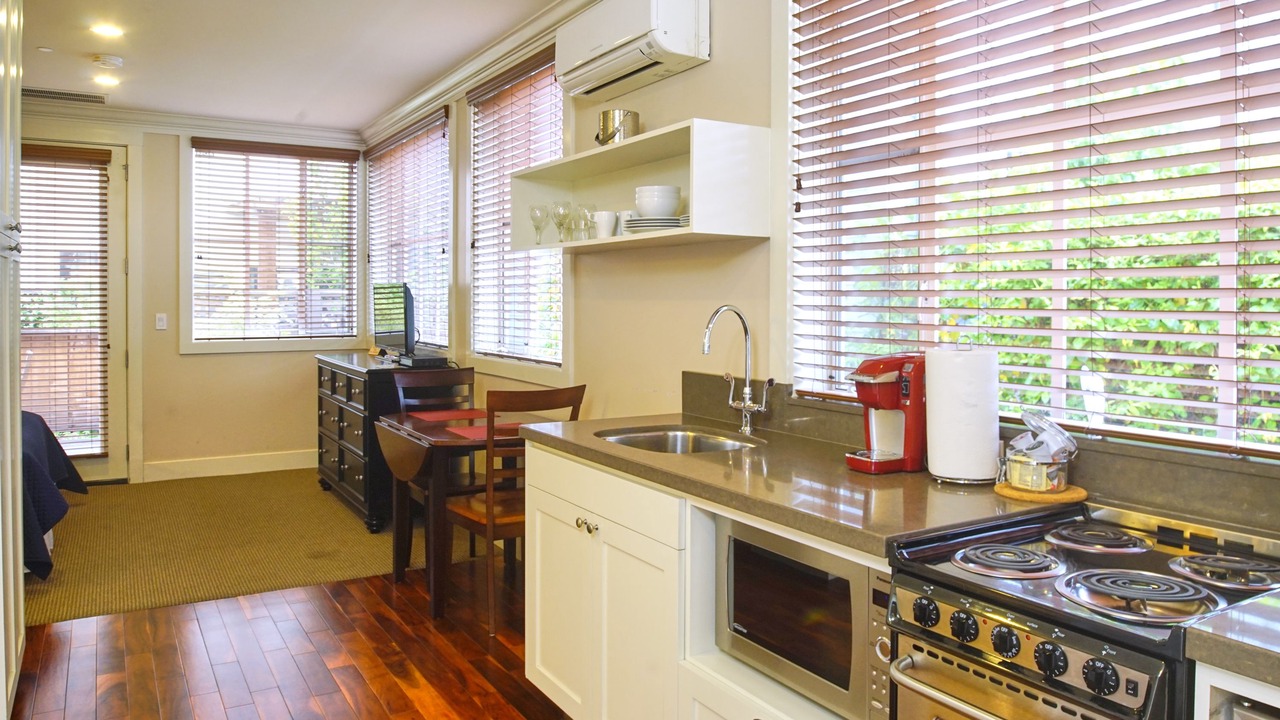 Photo of Others in Point Richmond