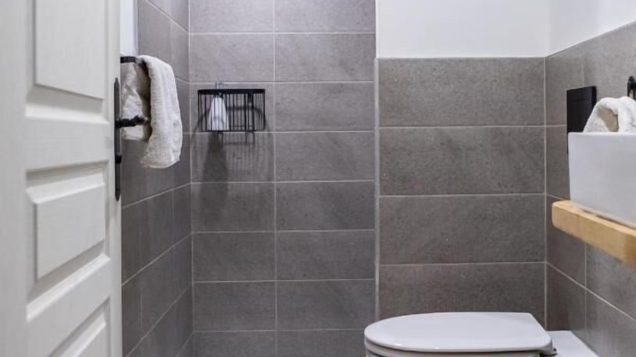 Photo of Bathroom in Laure-Minervois