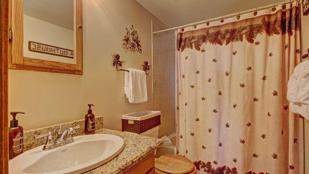 Photo of Bathroom in Wildernest