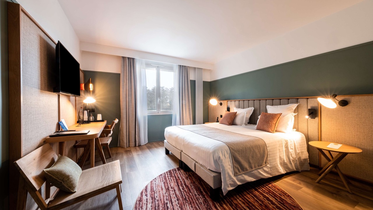 Photo of Bedroom in Saulx-les-Chartreux