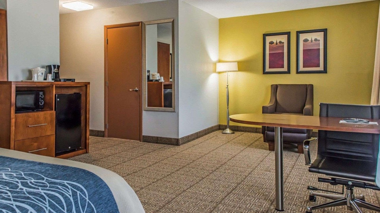 Photo of Bedroom in Rostraver
