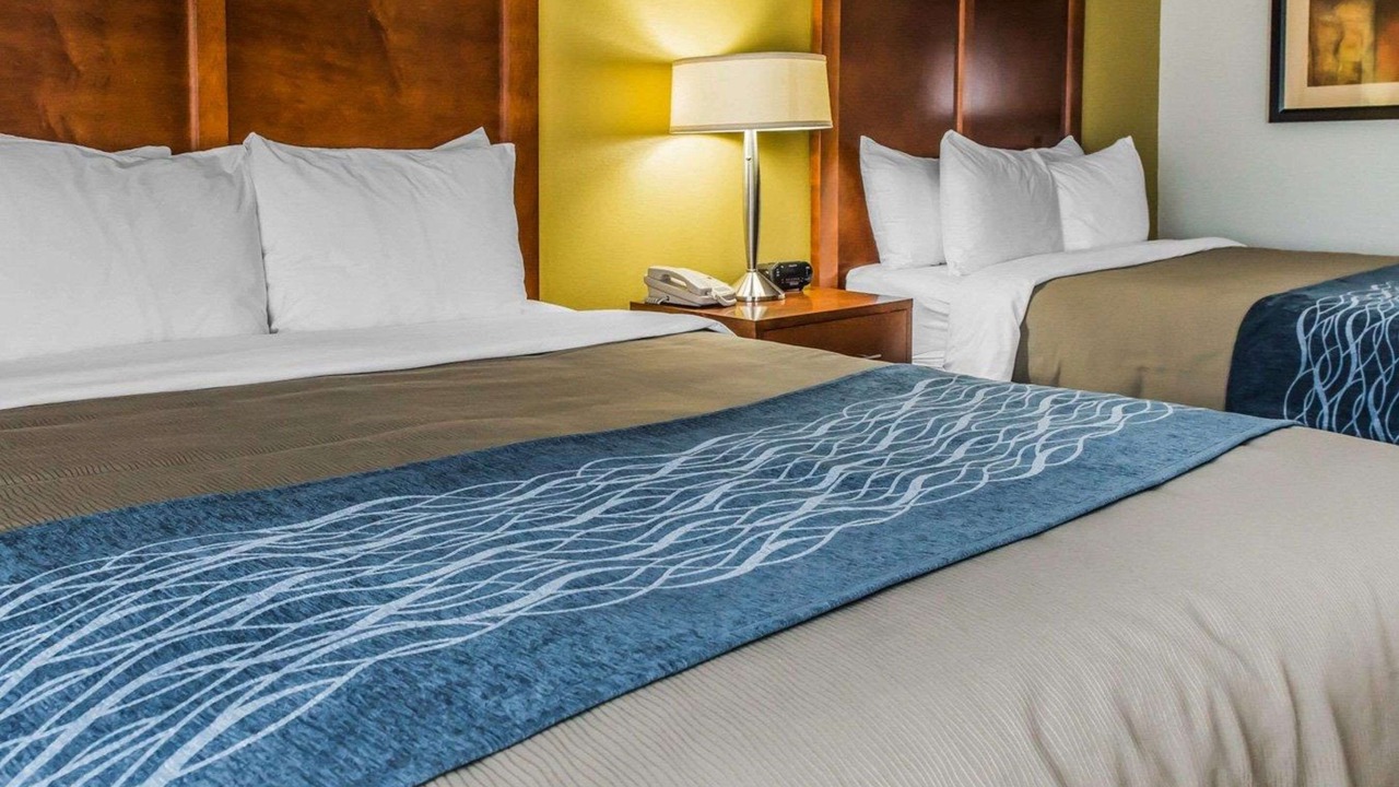 Photo of Bedroom in Rostraver