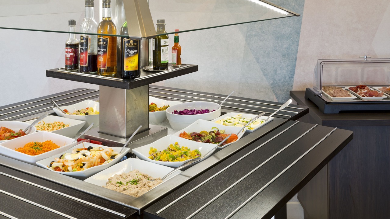 Photo of Others in Linas