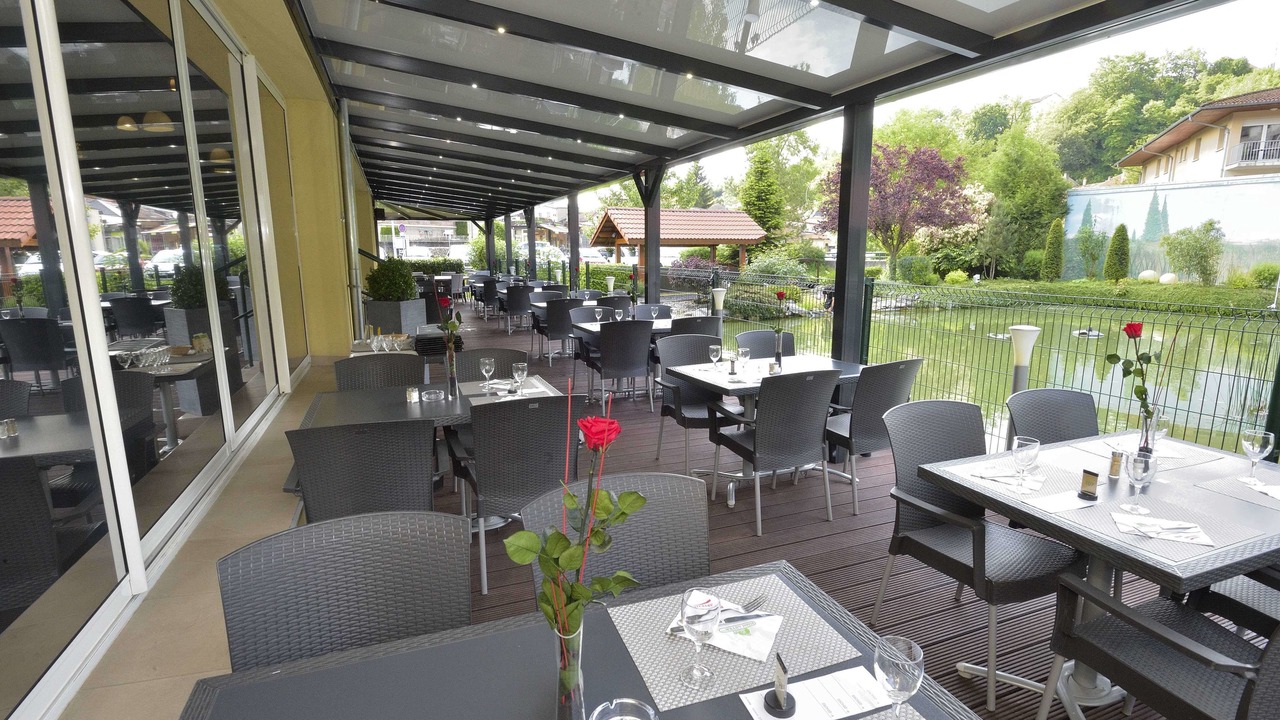 Photo of Others in Briey