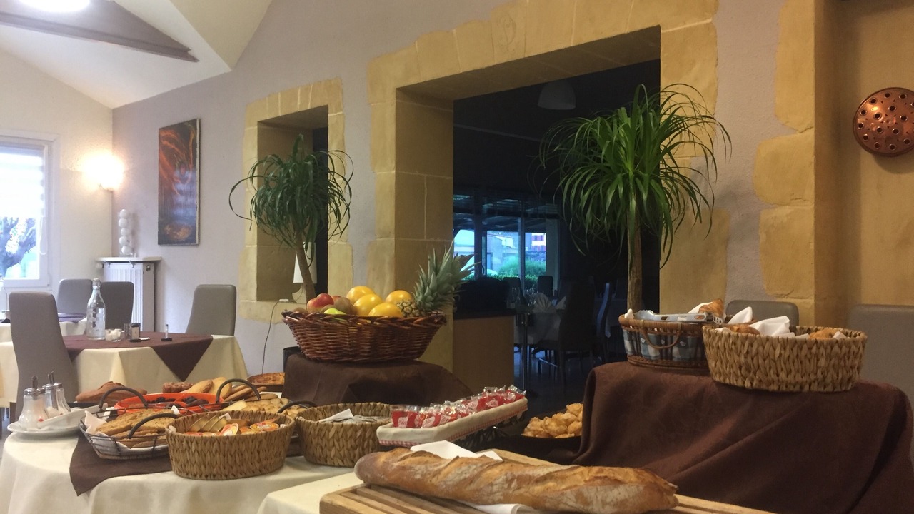 Photo of Others in Briey