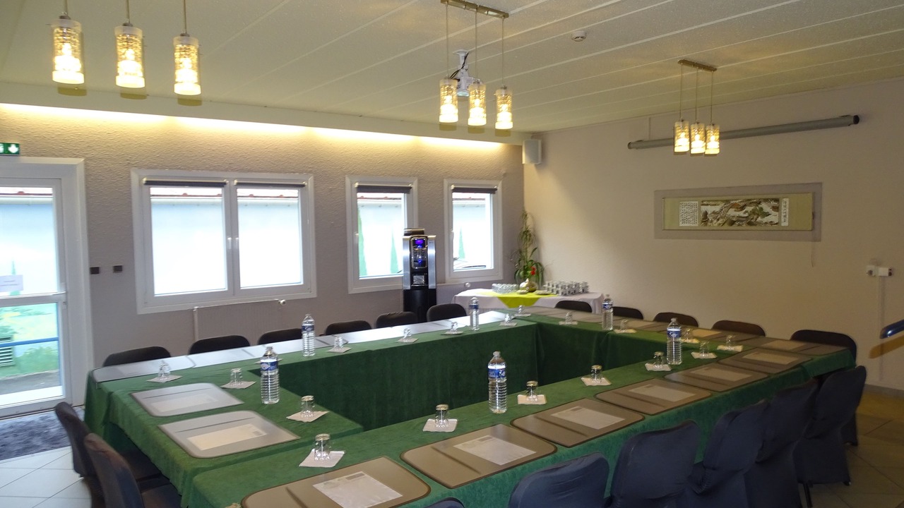 Photo of Others in Briey