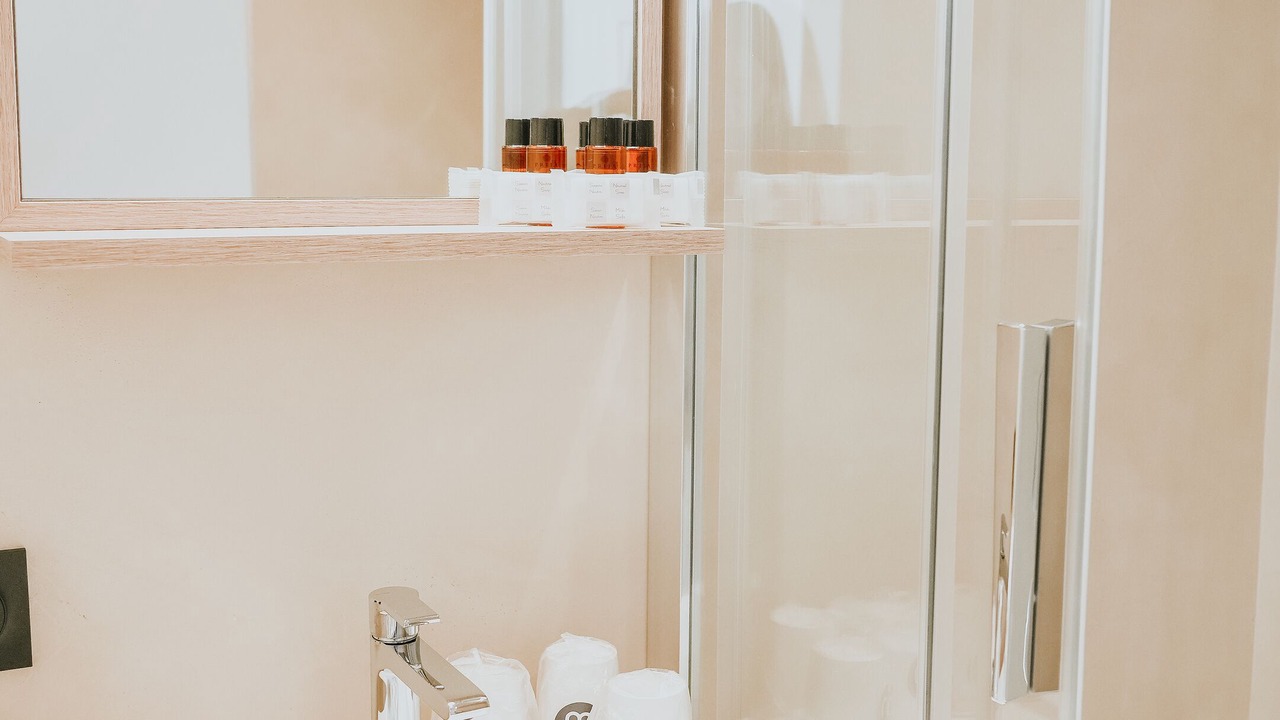 Photo of Bathroom in Arromanches-les-Bains
