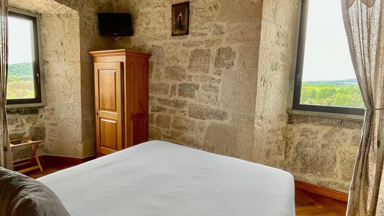 Photo of Bedroom in Meyronne