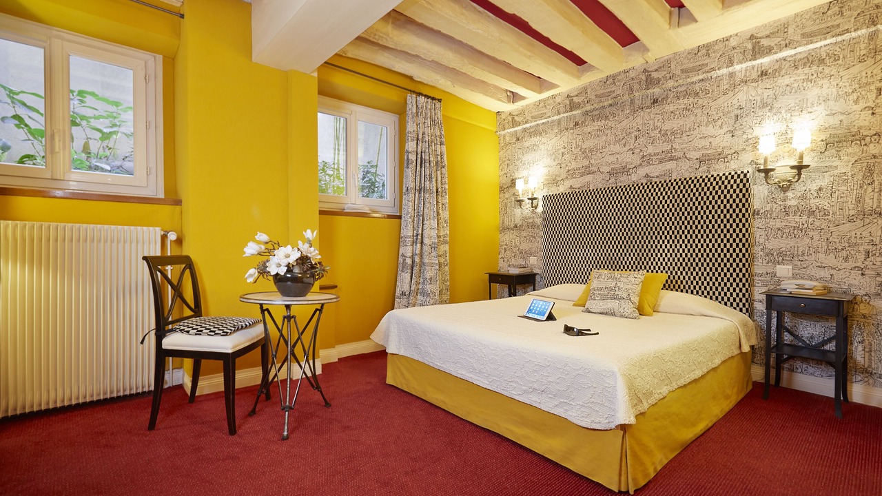 Photo of Bedroom in Saint-Merri