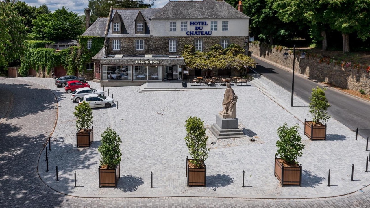 Photo of Outdoor in Combourg