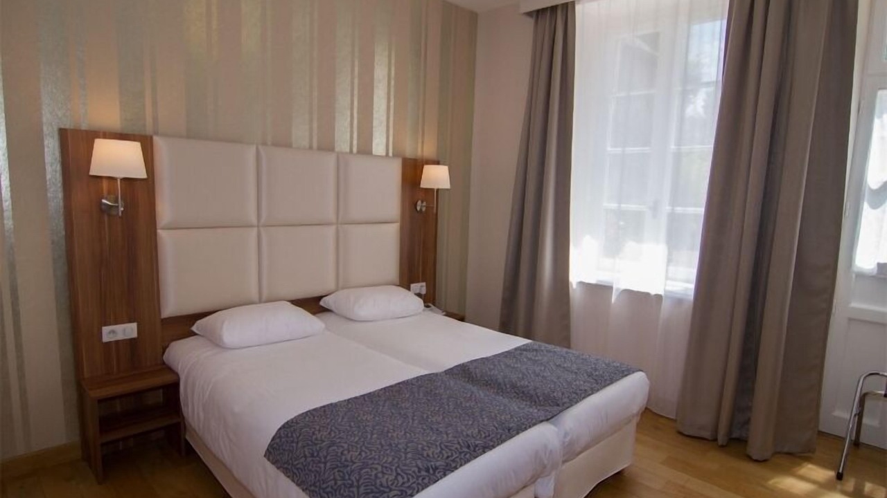 Photo of Others in Combourg