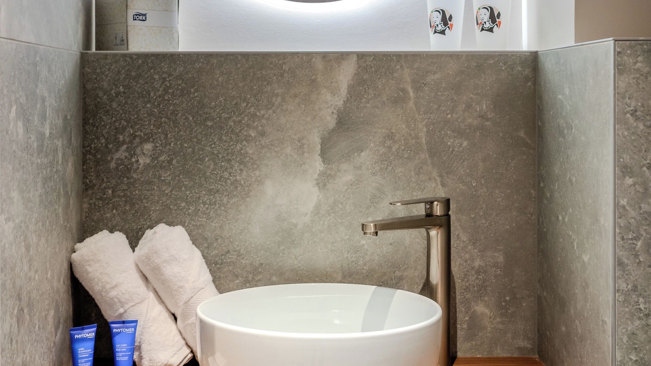 Photo of Bathroom in Intra Muros