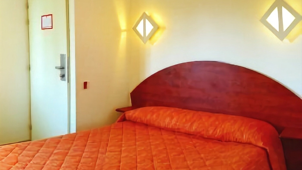 Photo of Bedroom in Olivet