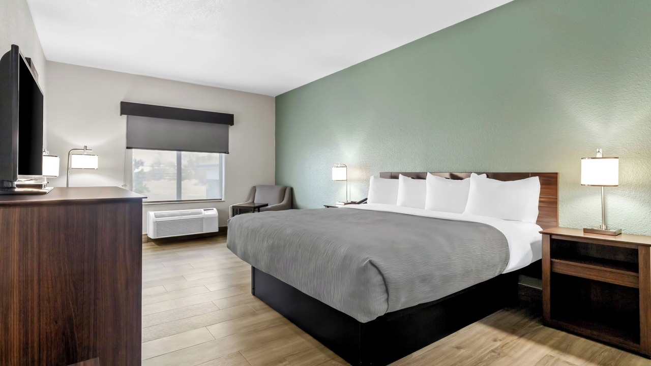 Photo of Bedroom in Tahlequah