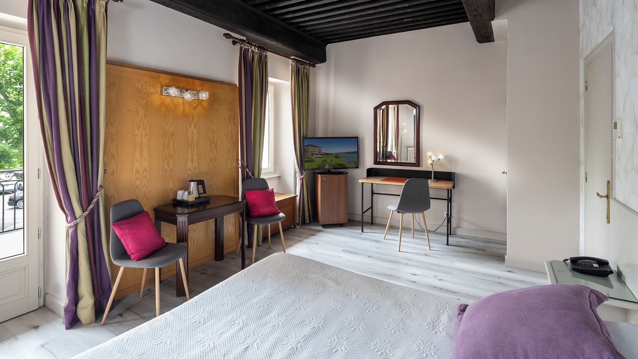 Photo of Bedroom in Condrieu