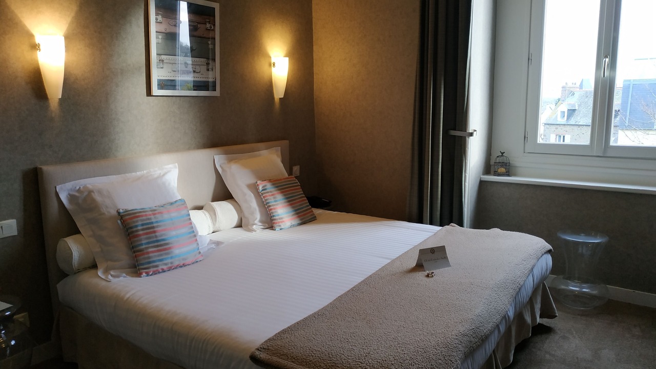 Photo of Bedroom in Saint-Servan