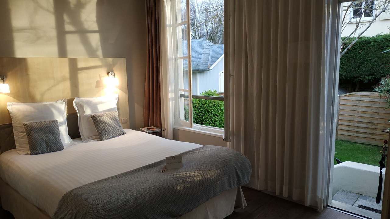 Photo of Bedroom in Saint-Servan