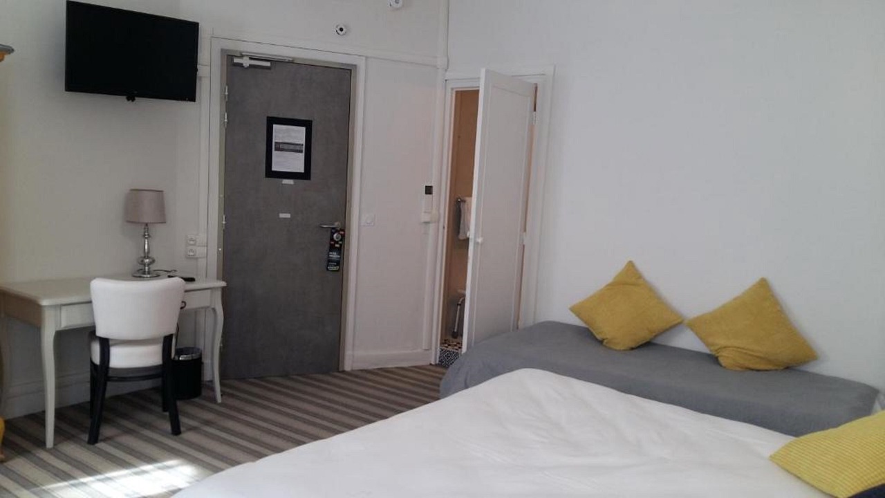 Photo of Bedroom in Avignon City Centre