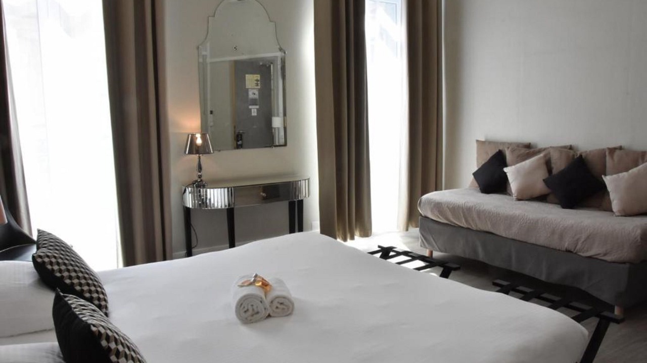Photo of Bedroom in Avignon City Centre