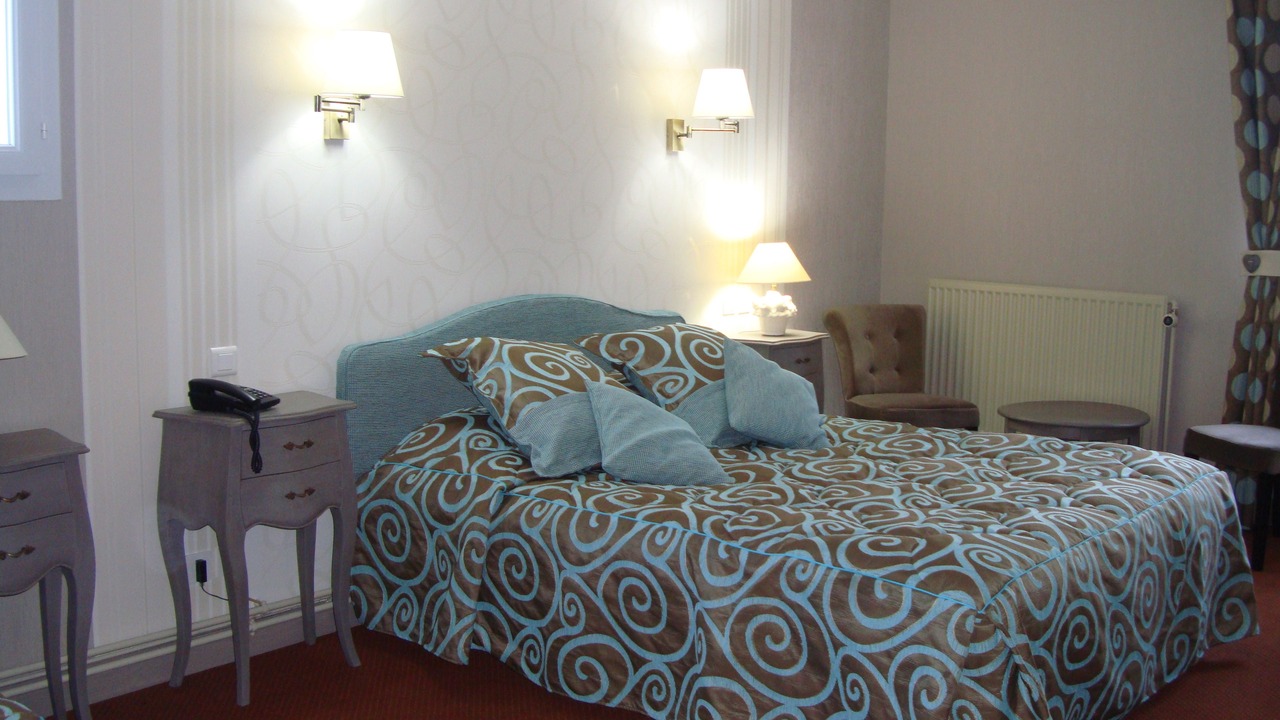 Photo of Bedroom in Saint-Quentin-sur-le-Homme