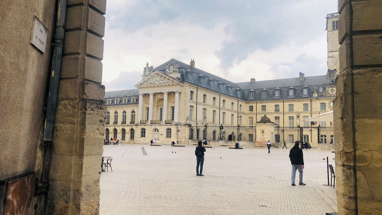 Photo of Bedroom in Dijon Centre Ville