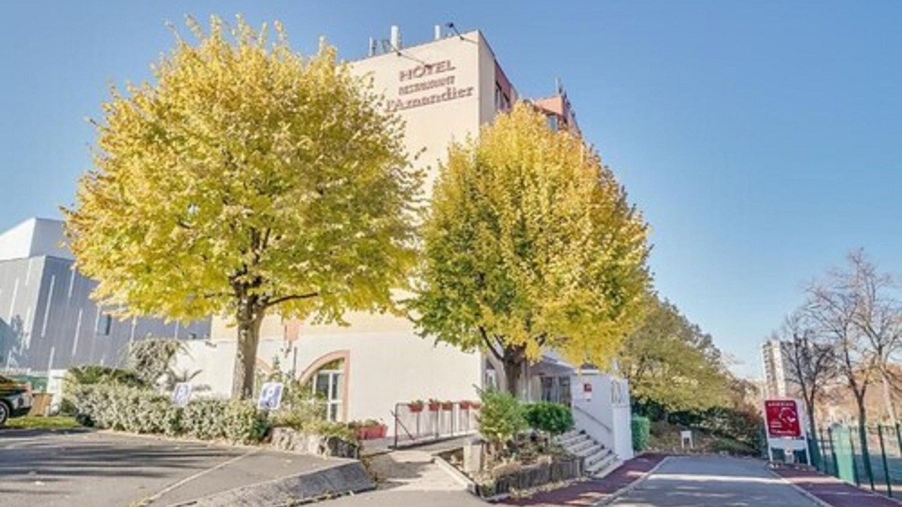 Photo of Outdoor in Quartier de la Boule - Champs-Pierreux